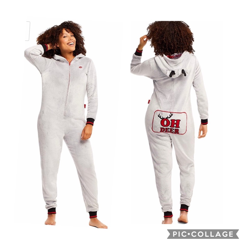 🆕🎄🎁Women’s Reindeer all-in-one🎄🎁
🎁🎄 🎁🎄🎁🎄 🎁🎄🎁🎄